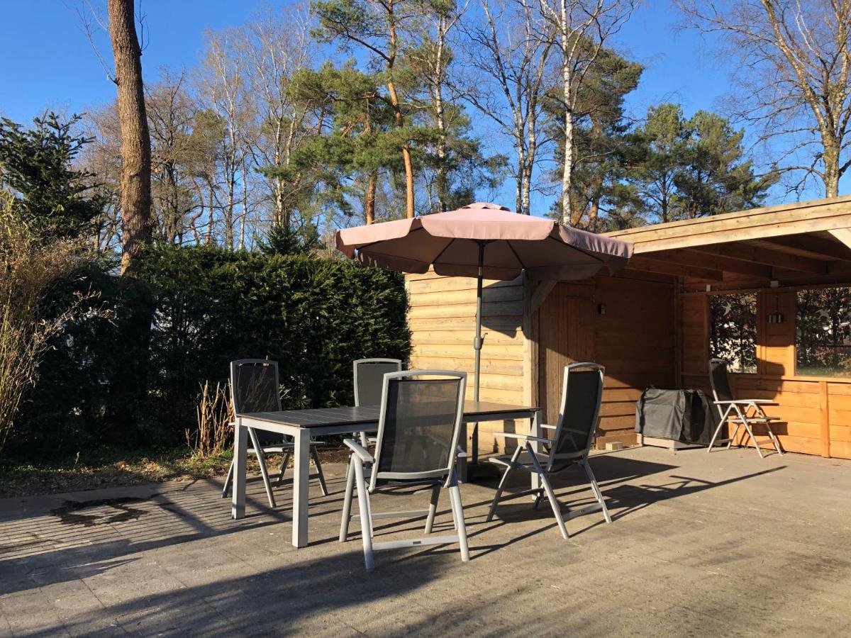 Chalet Bosrand 42 Park Veluwshof 6 P Хундерло Екстериор снимка